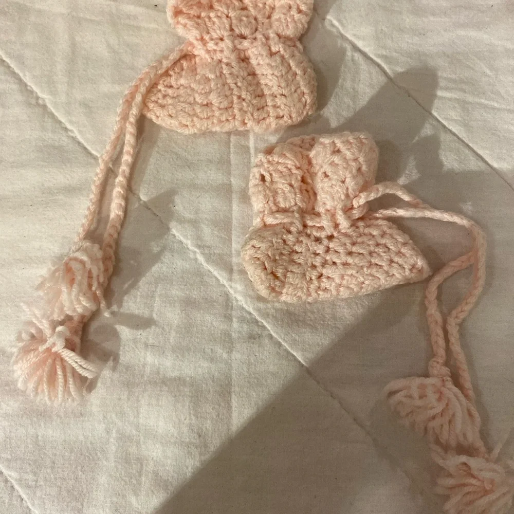 Hand Crafted Pink Booties Newborn (FB)